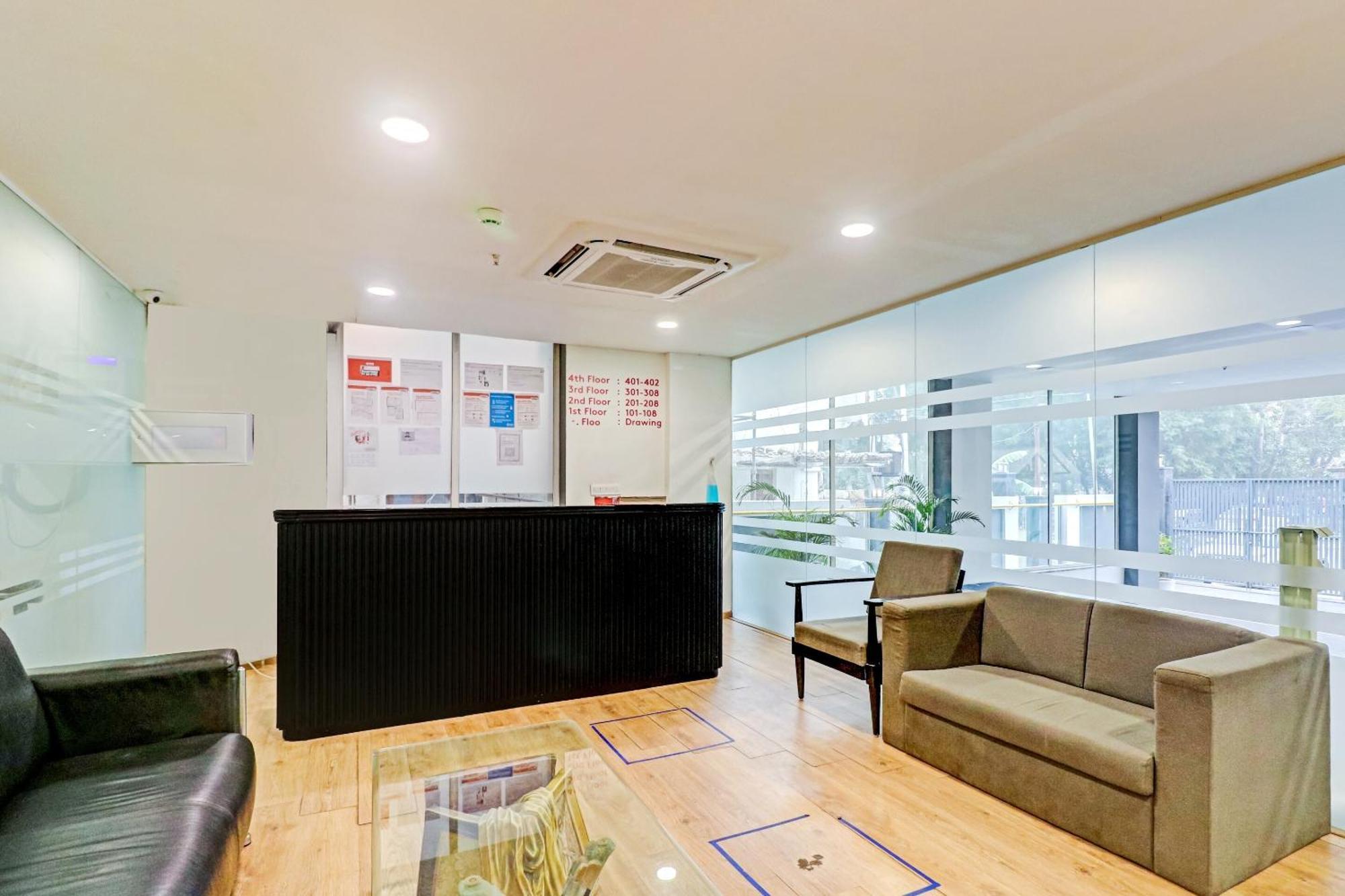فندق Townhouse Sector 30 Near Botanic Garden Of Indian Republic نويدا المظهر الخارجي الصورة