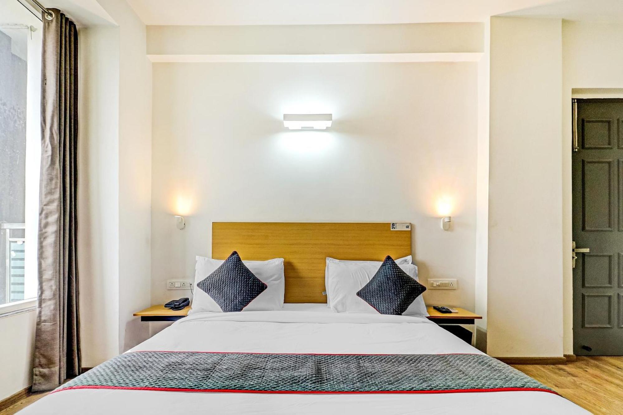 فندق Townhouse Sector 30 Near Botanic Garden Of Indian Republic نويدا المظهر الخارجي الصورة