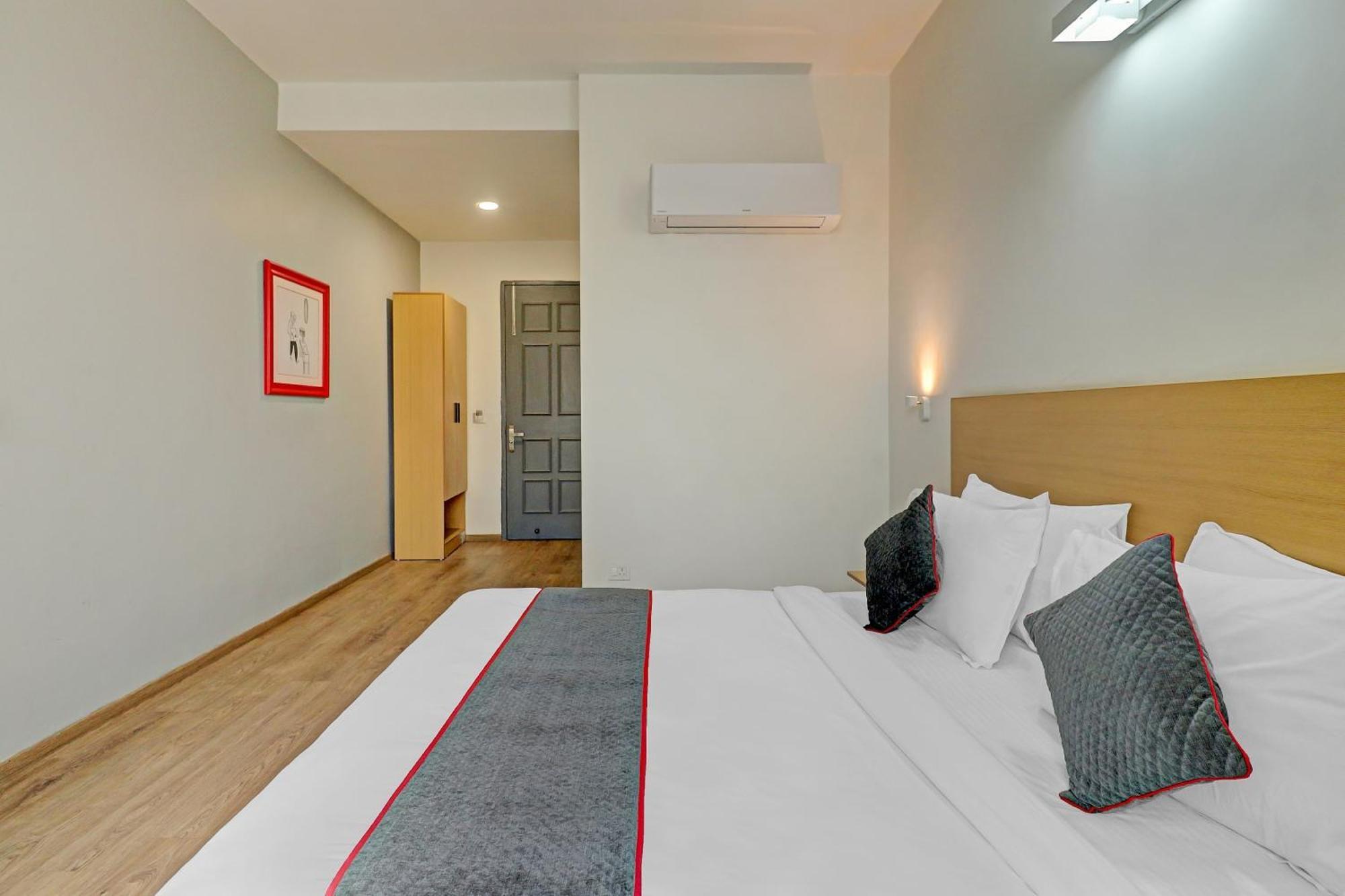 فندق Townhouse Sector 30 Near Botanic Garden Of Indian Republic نويدا المظهر الخارجي الصورة
