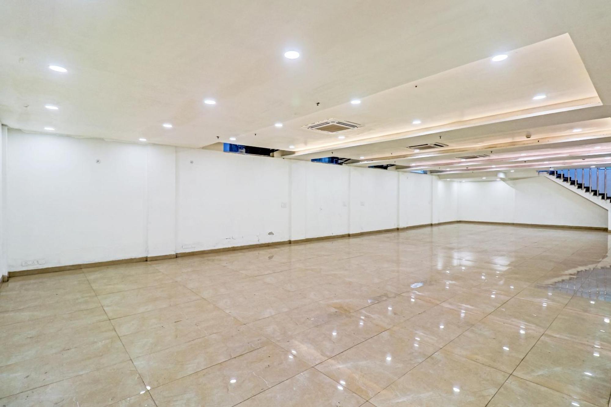 فندق Townhouse Sector 30 Near Botanic Garden Of Indian Republic نويدا المظهر الخارجي الصورة
